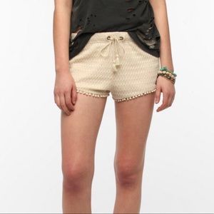 Ecote Cream Women's Shorts
